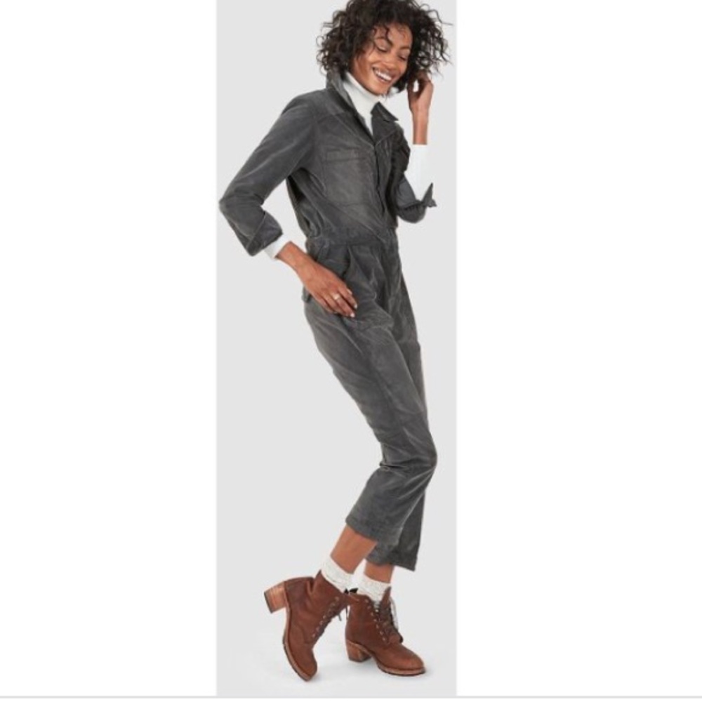 Gorgeous soft corduroy flight suit